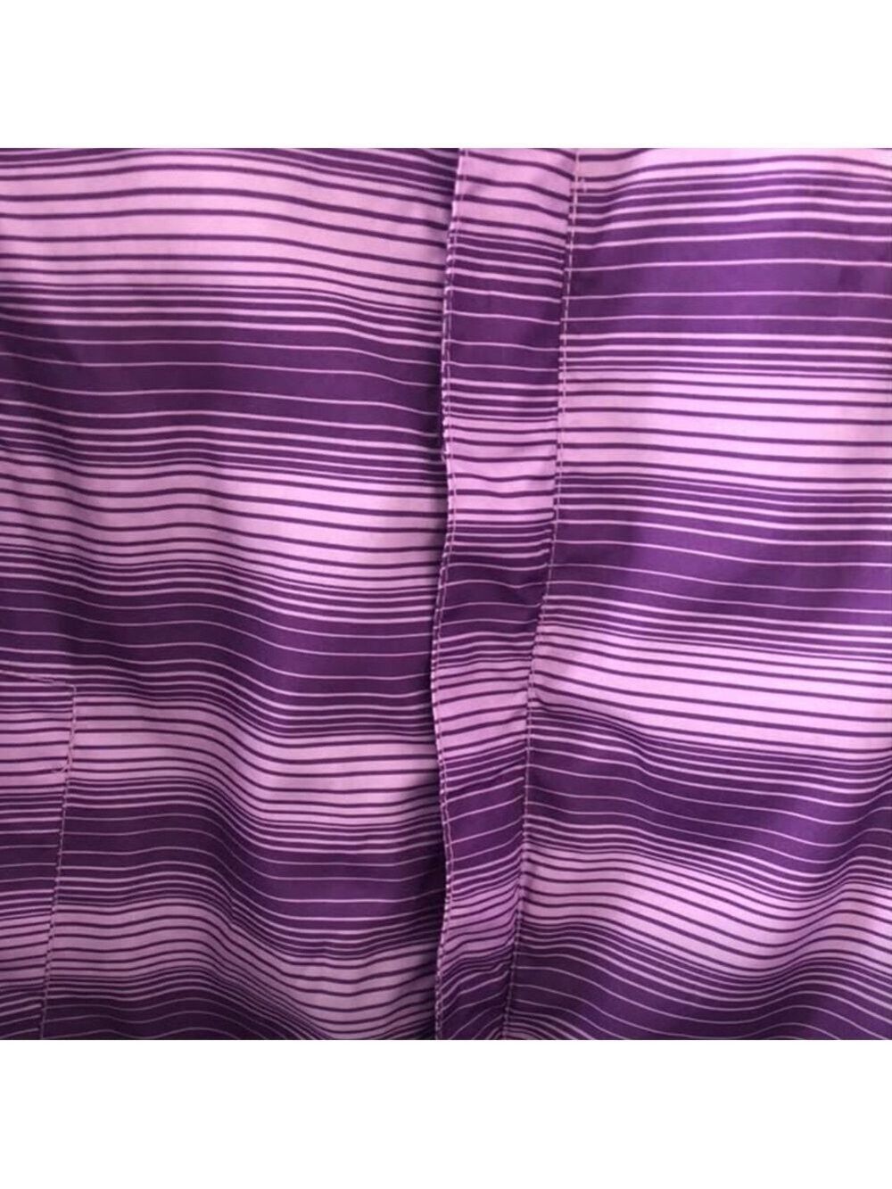 Size XL Lightweight Windbreaker Women's Purple Jacket - Picture 3 of 6